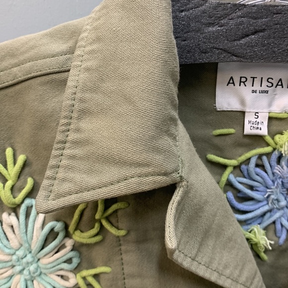 COPY - Artisan Embroidered Jacket - Picture 5 of 8